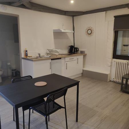 *Les Studios L'Amandine* Perigueux Ngoại thất bức ảnh