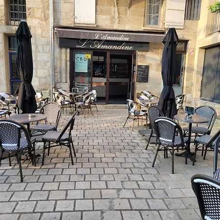 *Les Studios L'Amandine* Perigueux Ngoại thất bức ảnh