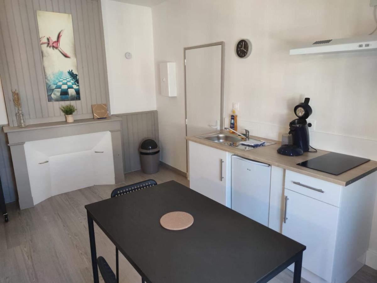 *Les Studios L'Amandine* Perigueux Ngoại thất bức ảnh