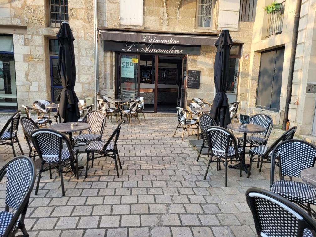 *Les Studios L'Amandine* Perigueux Ngoại thất bức ảnh